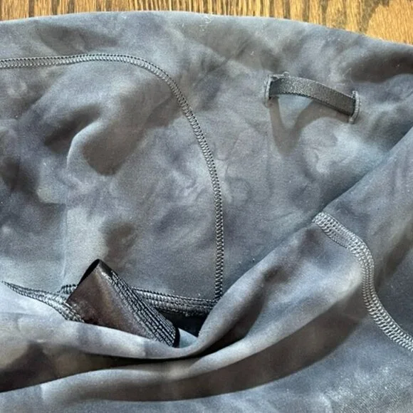 Lulu Wunder Train High-Rise Tight 25", Diamond Dye Pitch Grey Graphite Grey, 6 - Picture 6 of 7